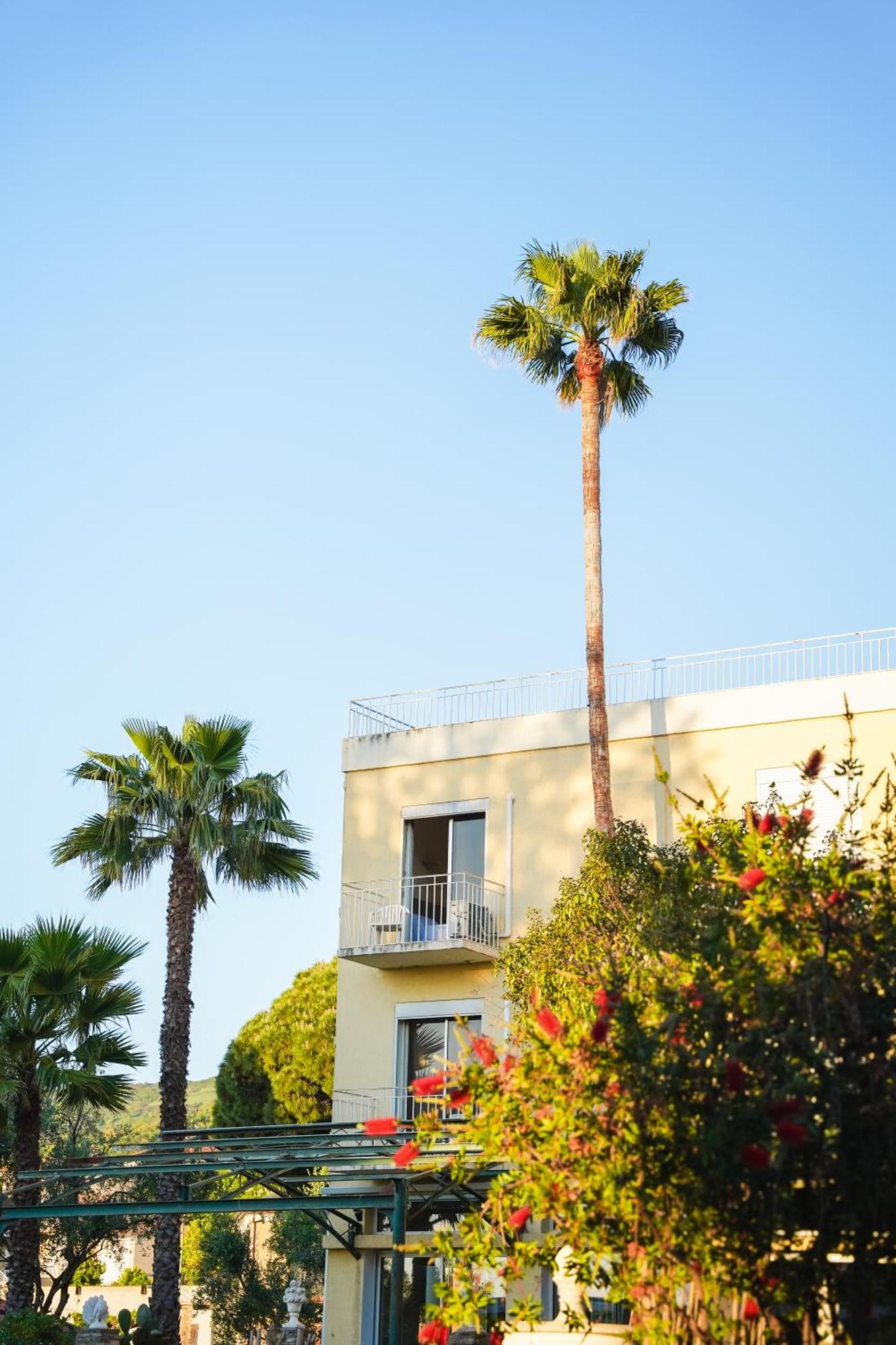 Castellu Hotel Lucciana  Exterior photo